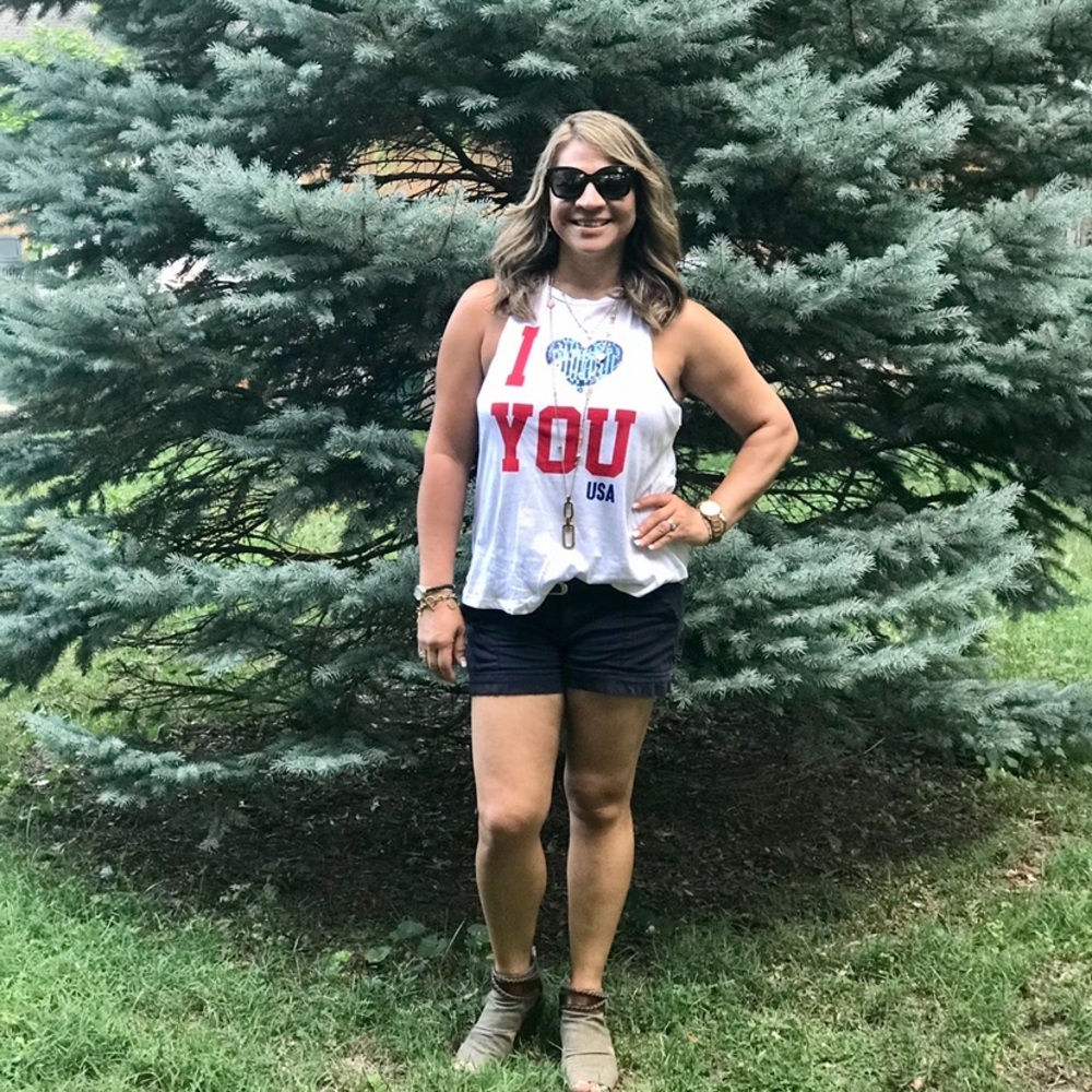 5 More Minutes I Love You USA tank top.